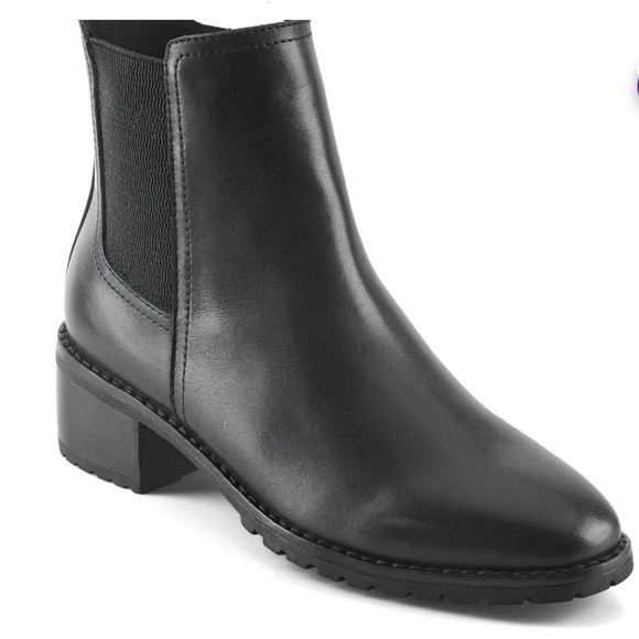Easy Spirit Shoes - Easy Spirit Sefedra Leather Zip Ankle Black Boots & Booties 9.5 Wide